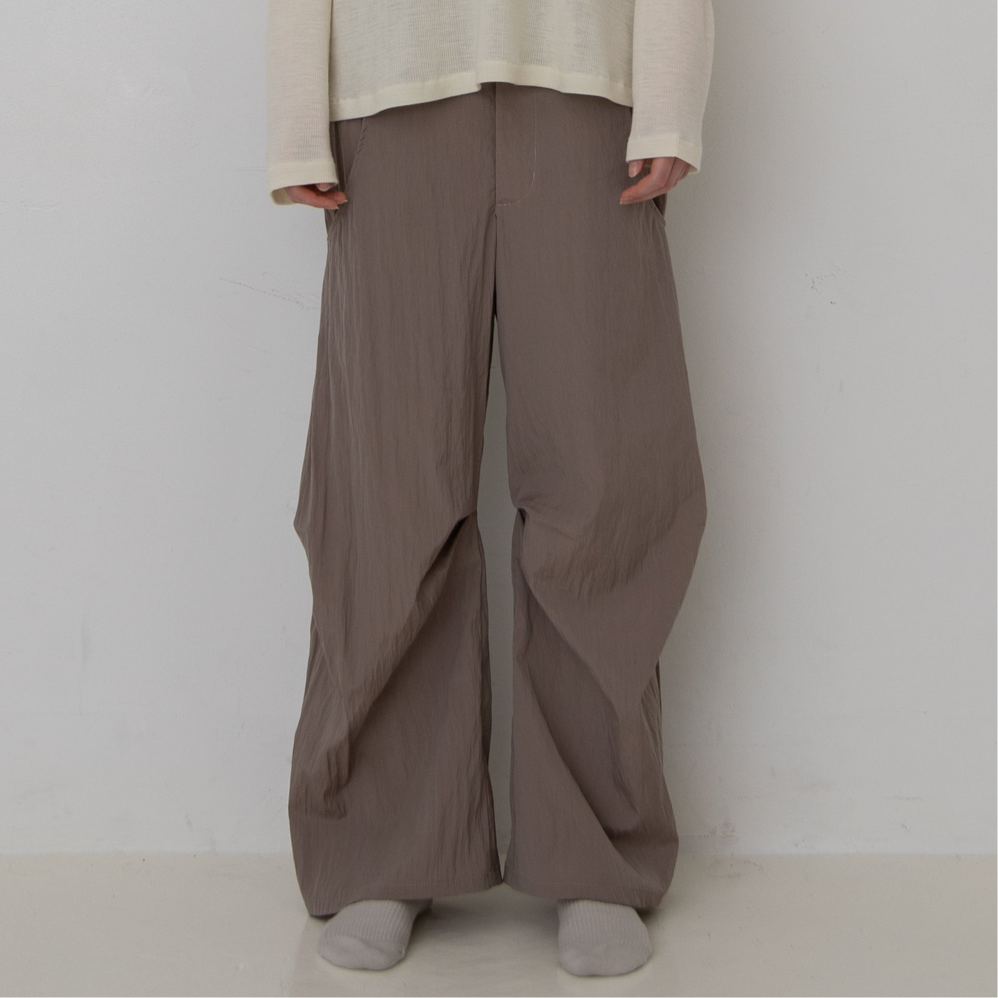 WOOL NILON TUCK PANTS