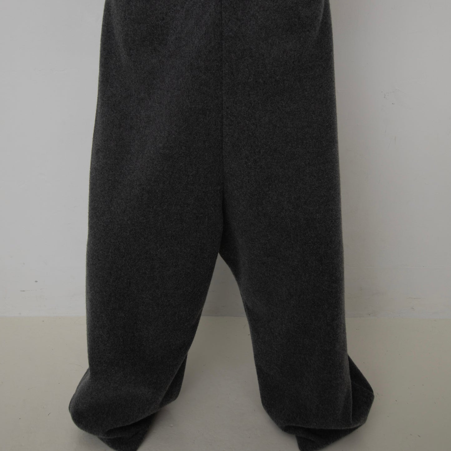 MOSSA WOOL WIDE SAROUEL SLACKS