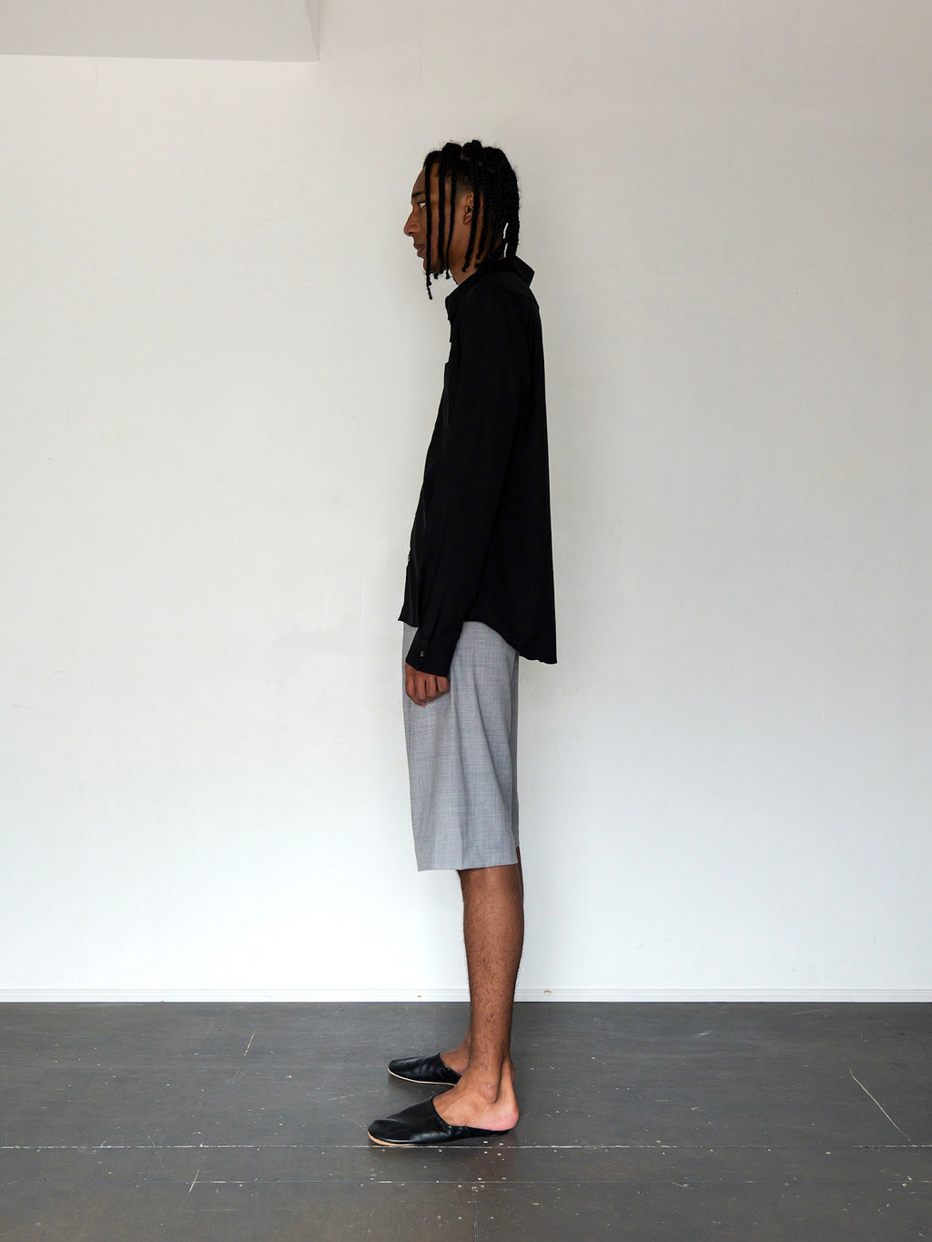WOOL SILK GABARDINE SHORTS