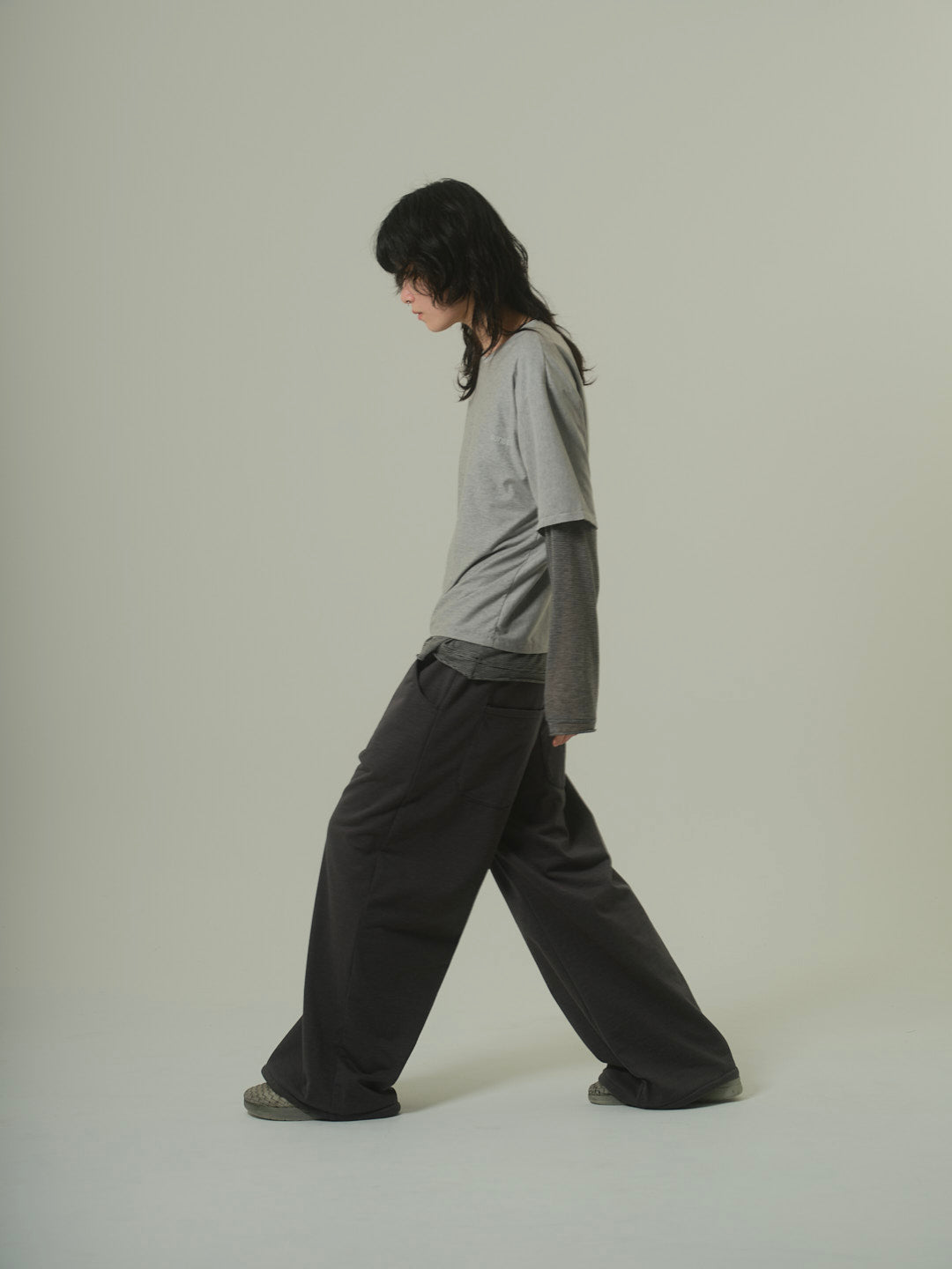 BAGGY SWEAT PANTS