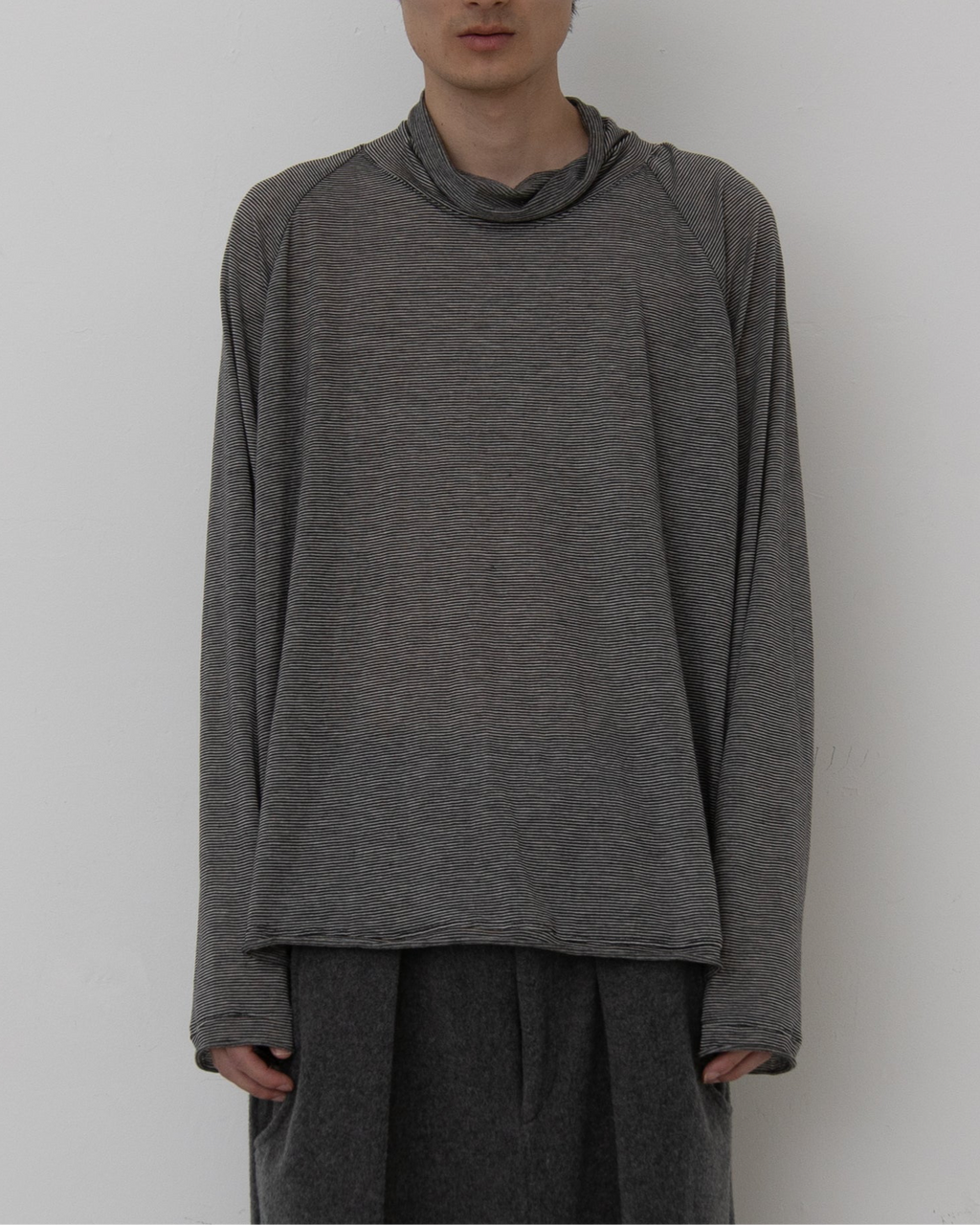 CASHMERE SILK RAGLAN HIGH NECK T-SHIRTS