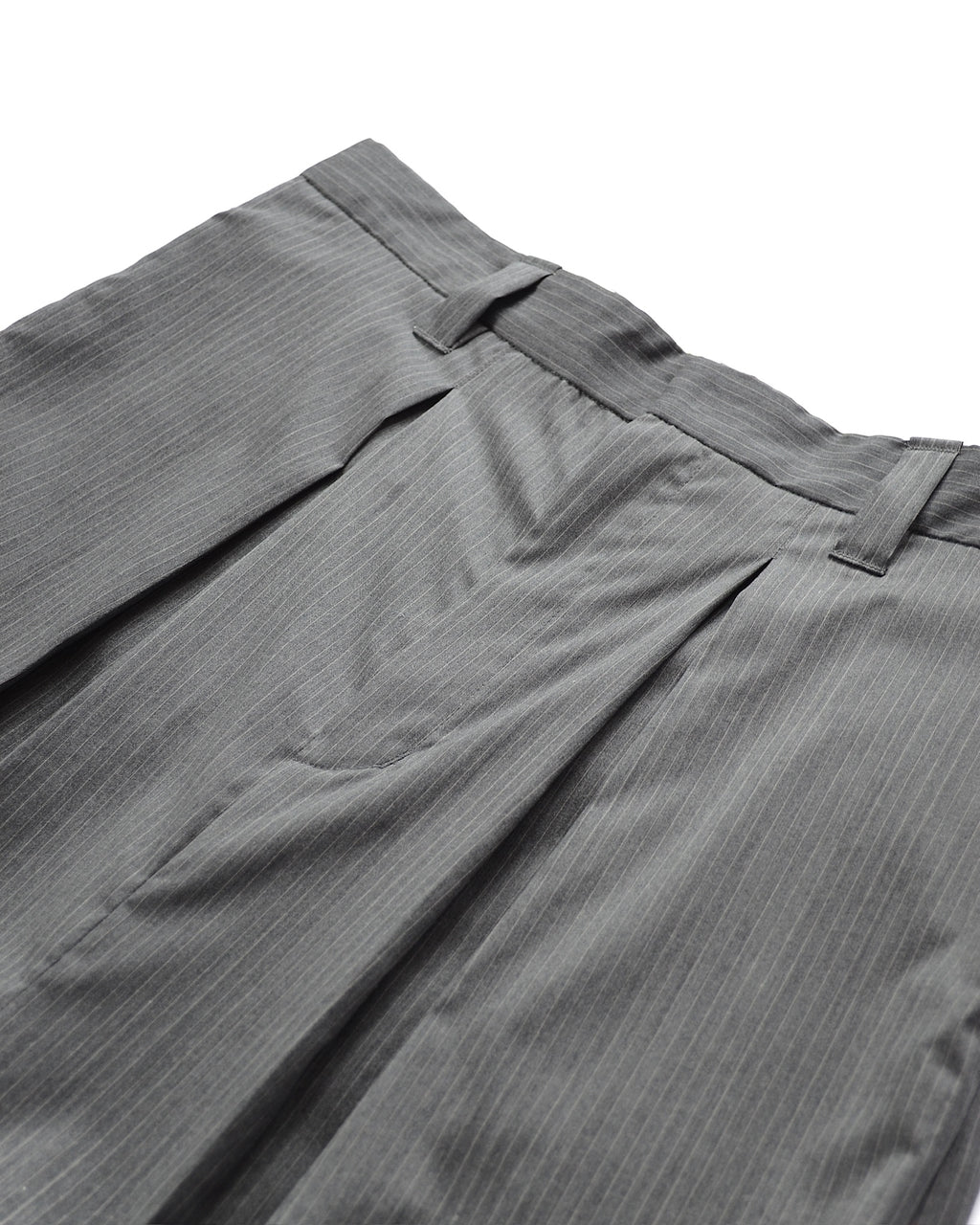 WOOL TWO-TUCK SLACKS