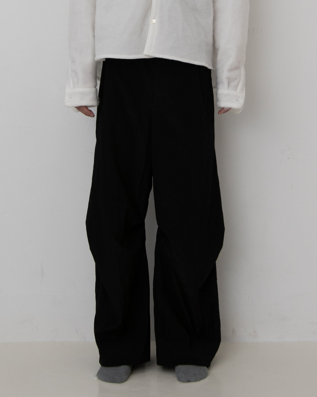 WOOL NILON TUCK PANTS